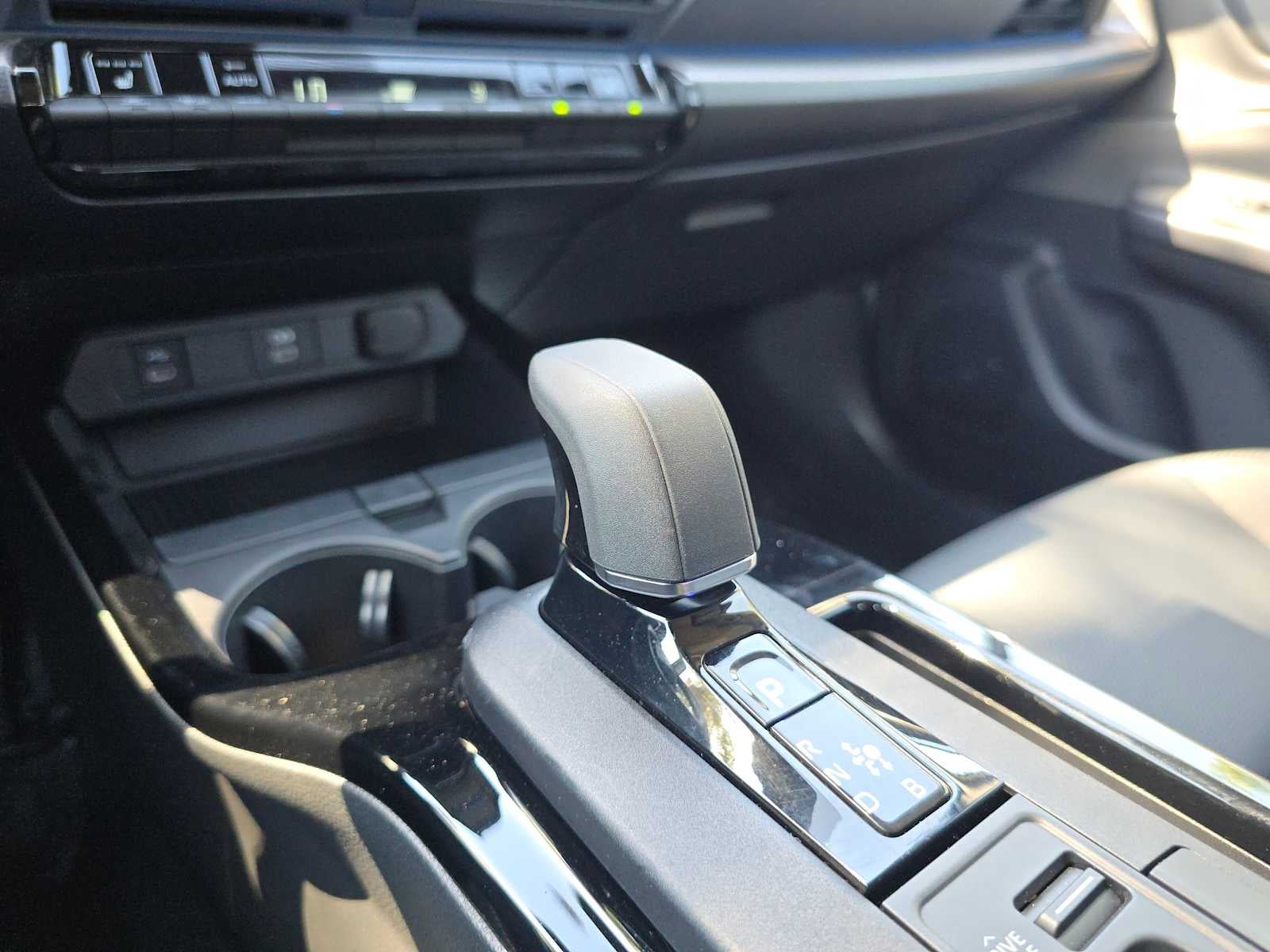 2025 Toyota Prius XLE