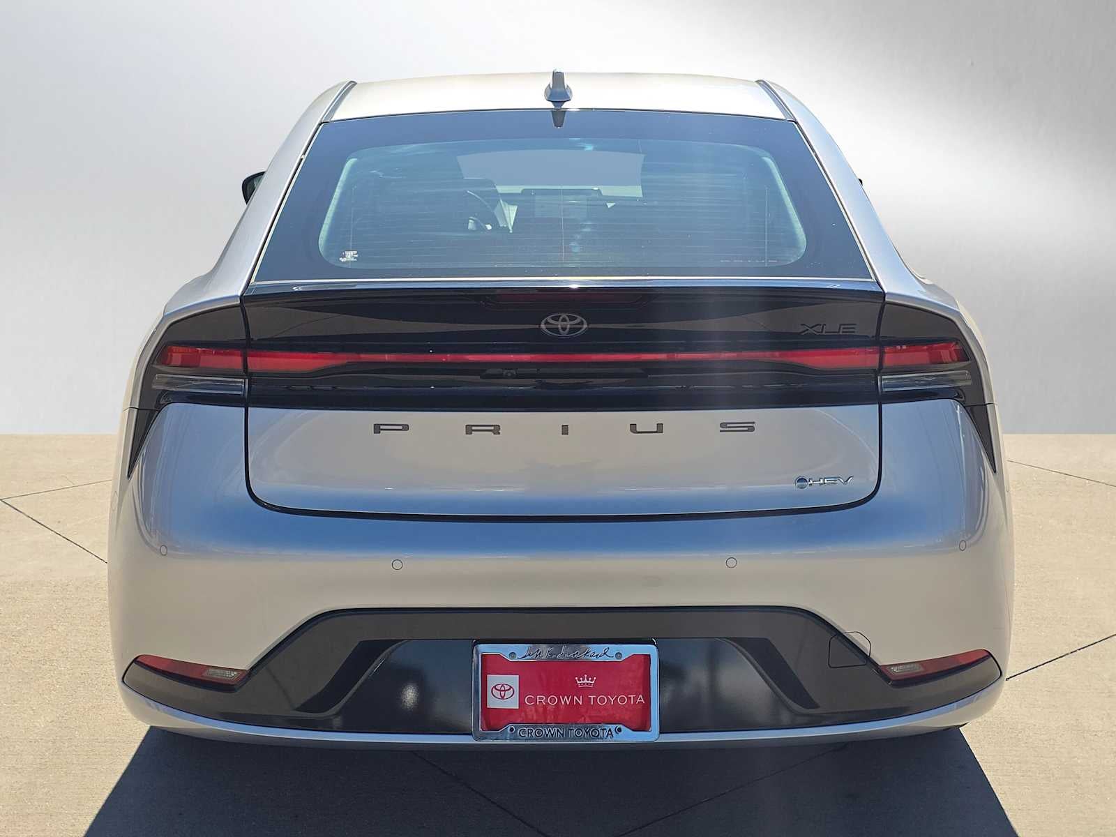 2025 Toyota Prius XLE