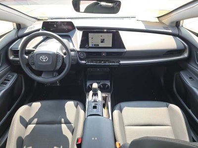 2025 Toyota Prius XLE