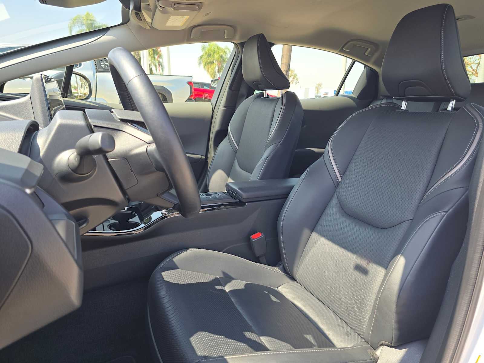 2025 Toyota Prius XLE