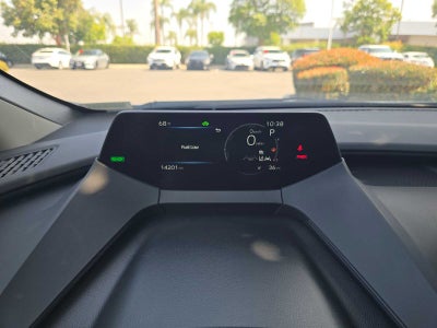 2025 Toyota Prius XLE