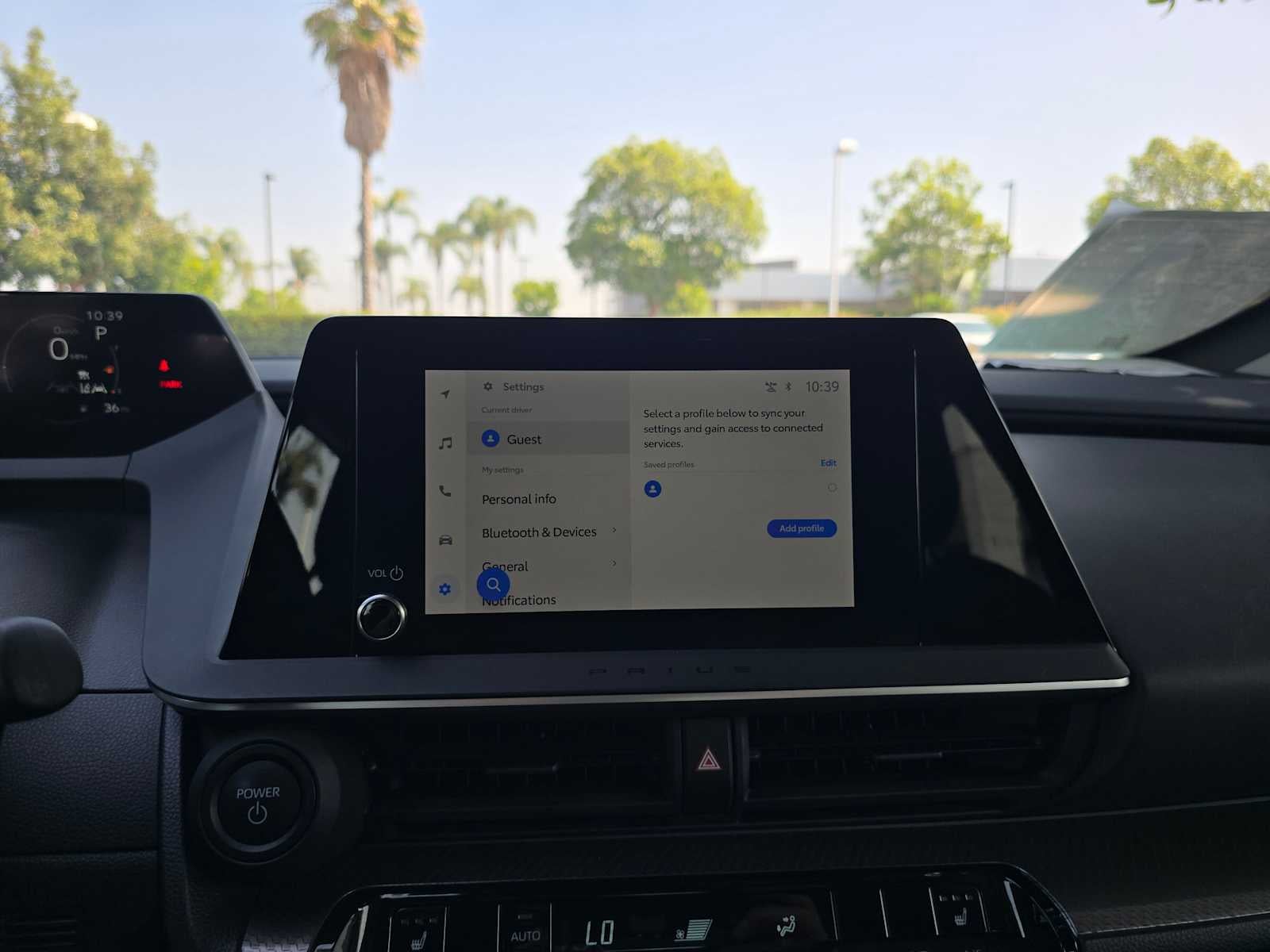 2025 Toyota Prius XLE