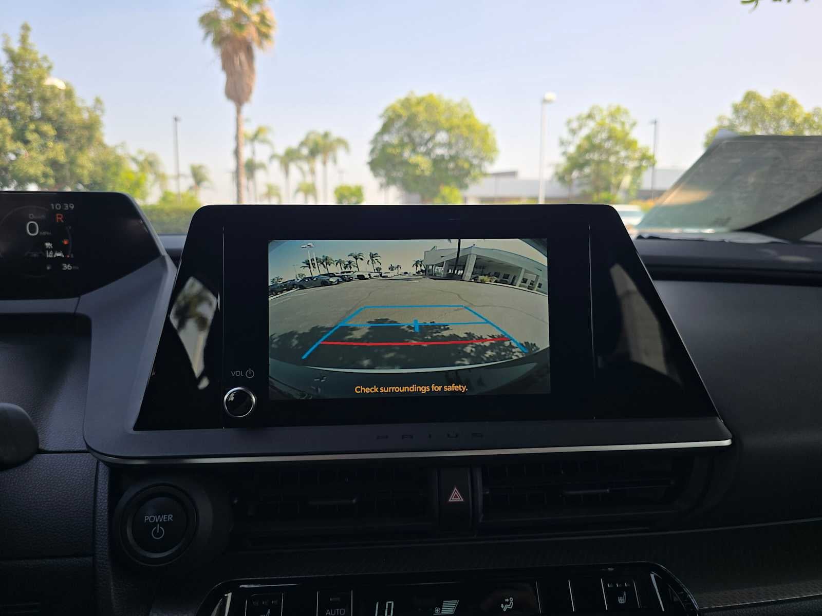 2025 Toyota Prius XLE
