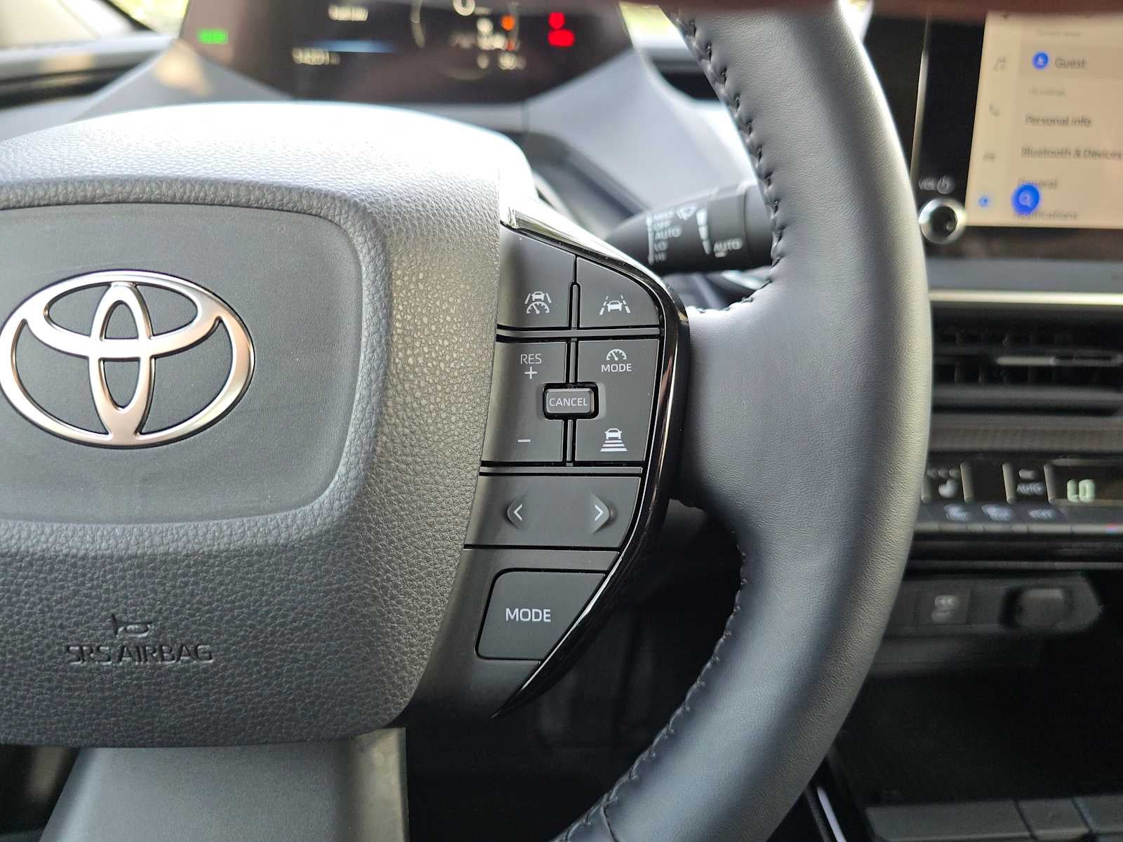 2025 Toyota Prius XLE