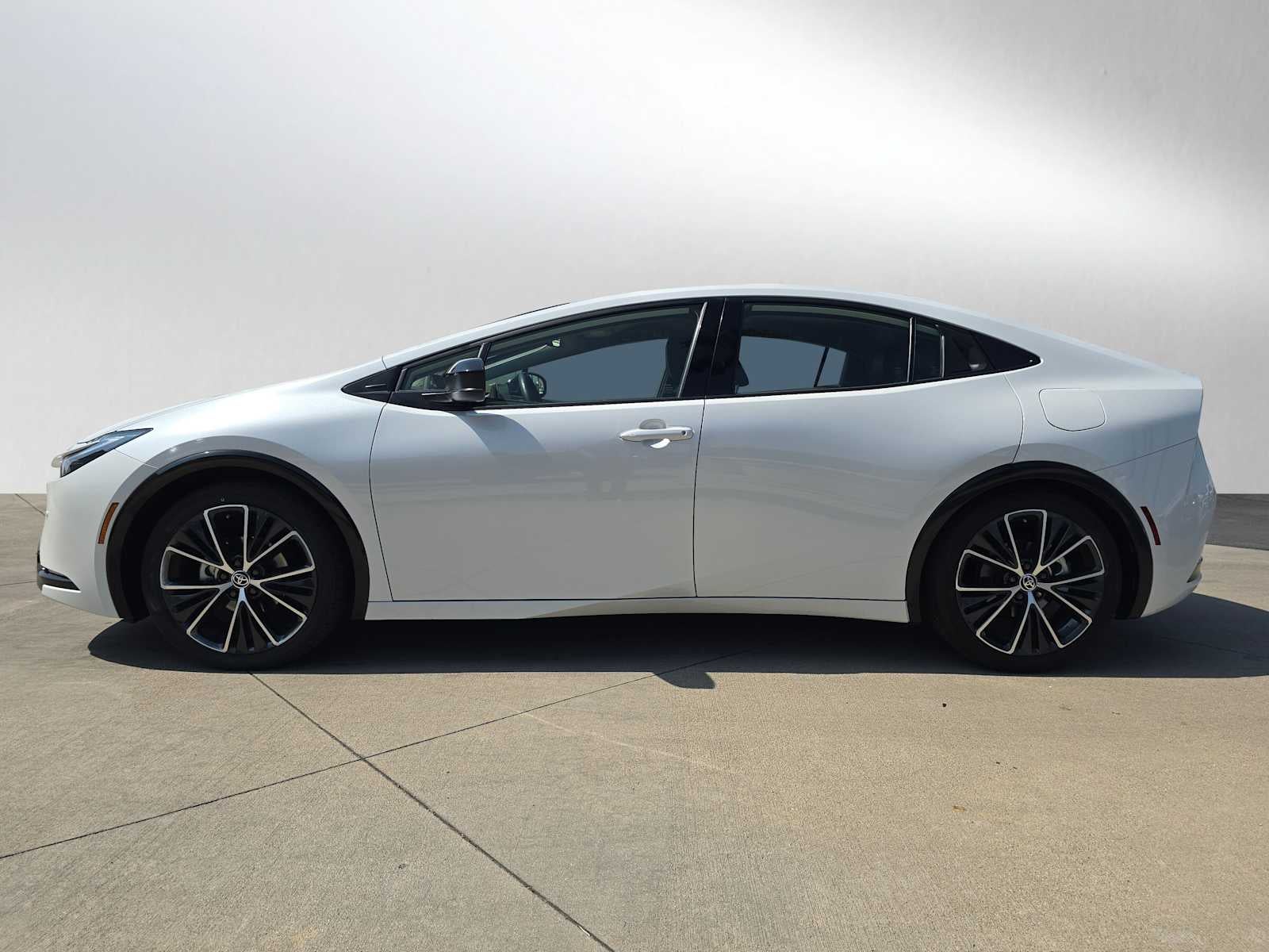 2025 Toyota Prius XLE