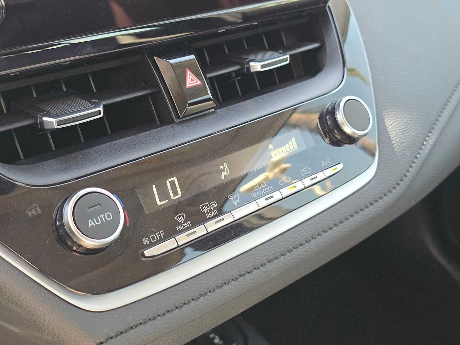 2023 Toyota Corolla Hybrid XLE