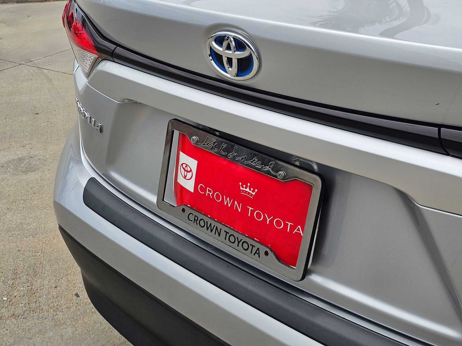 2024 Toyota Corolla Hybrid LE