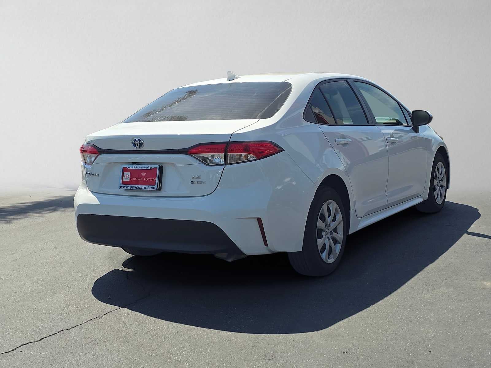 2025 Toyota Corolla Hybrid LE