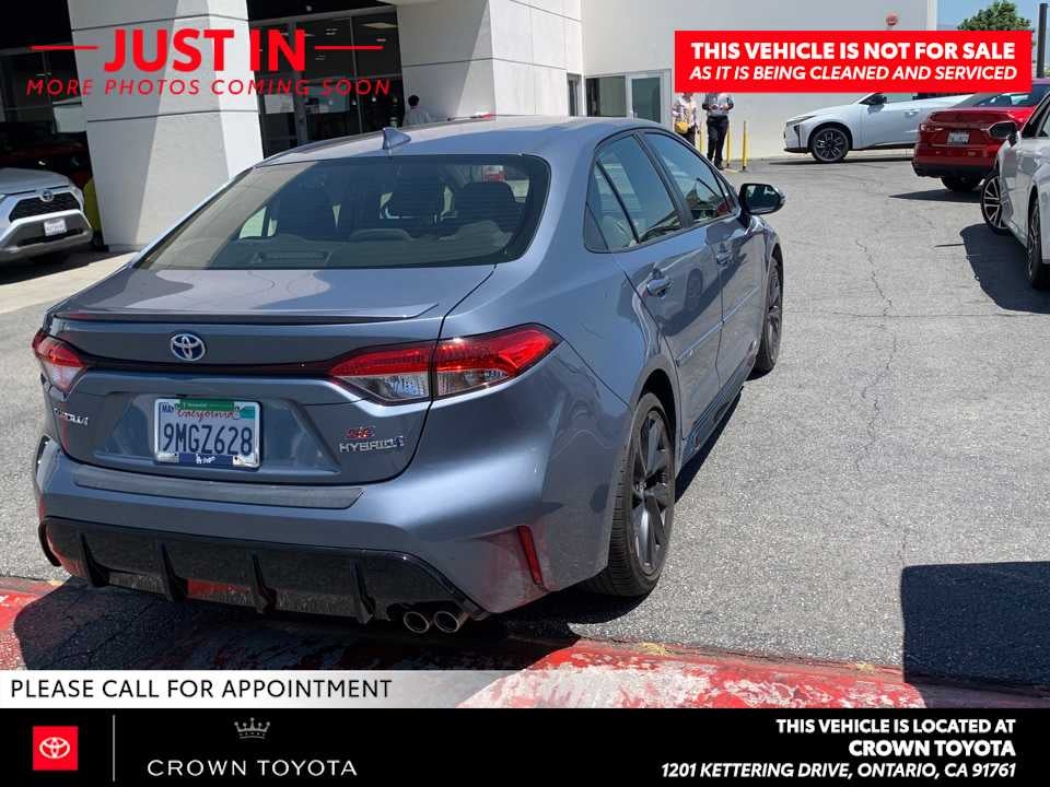 2024 Toyota Corolla Hybrid SE