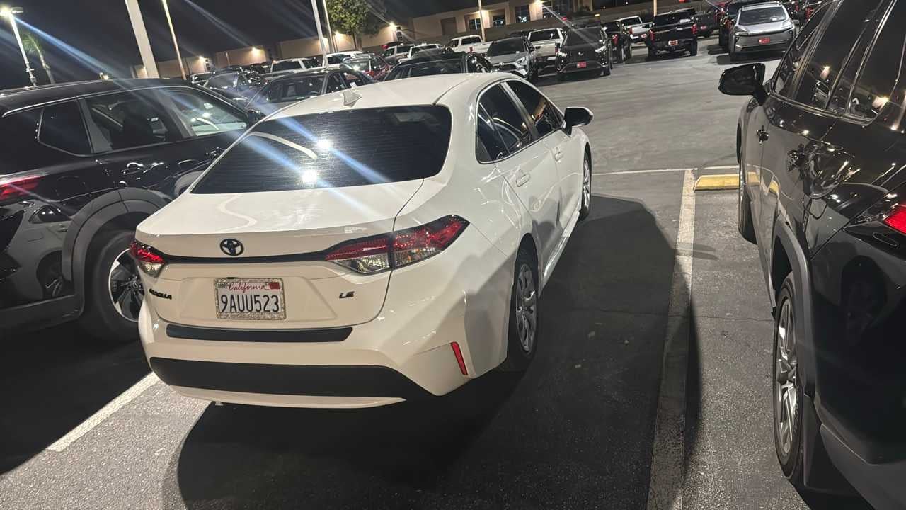 2022 Toyota Corolla LE
