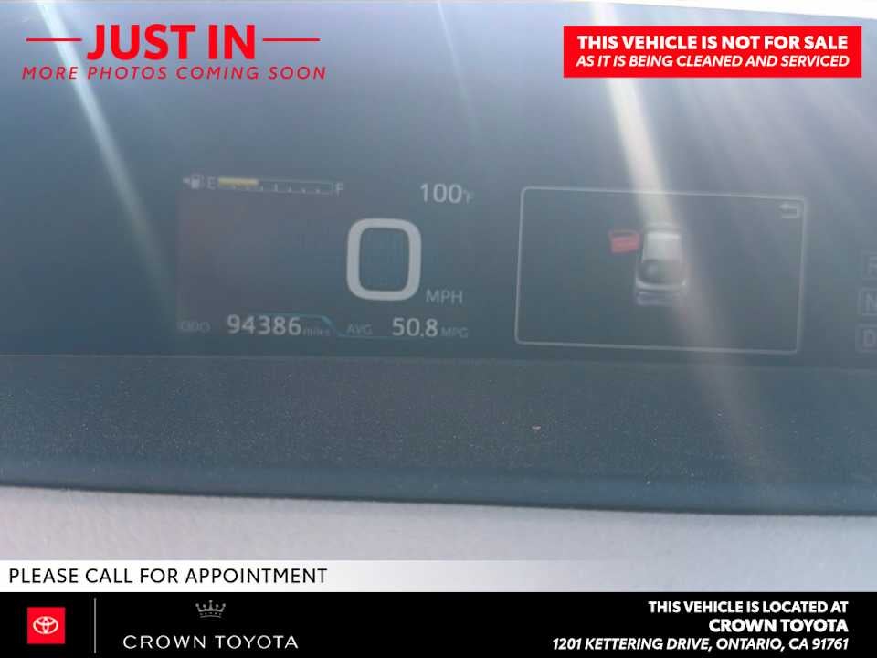 2016 Toyota Prius Two