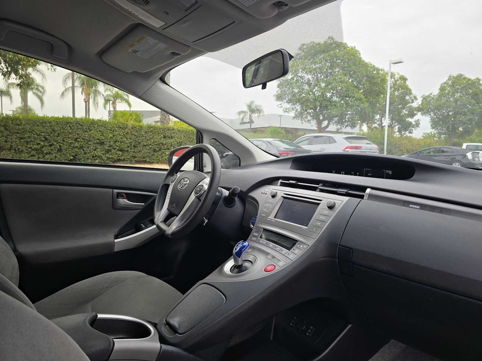 2014 Toyota Prius Plug-In Base