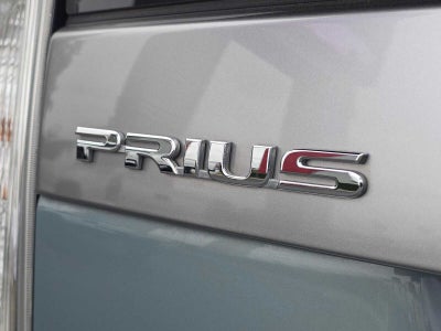 2014 Toyota Prius Plug-In Base