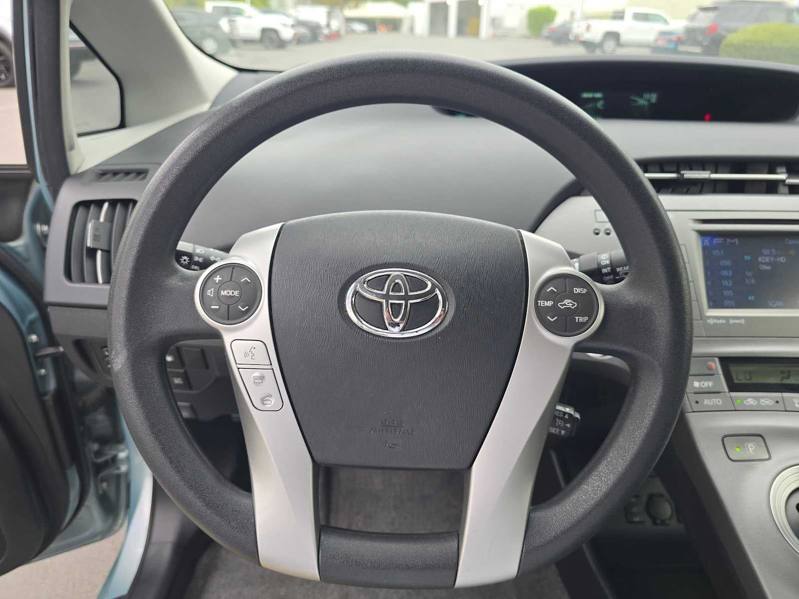 2014 Toyota Prius Plug-In Base