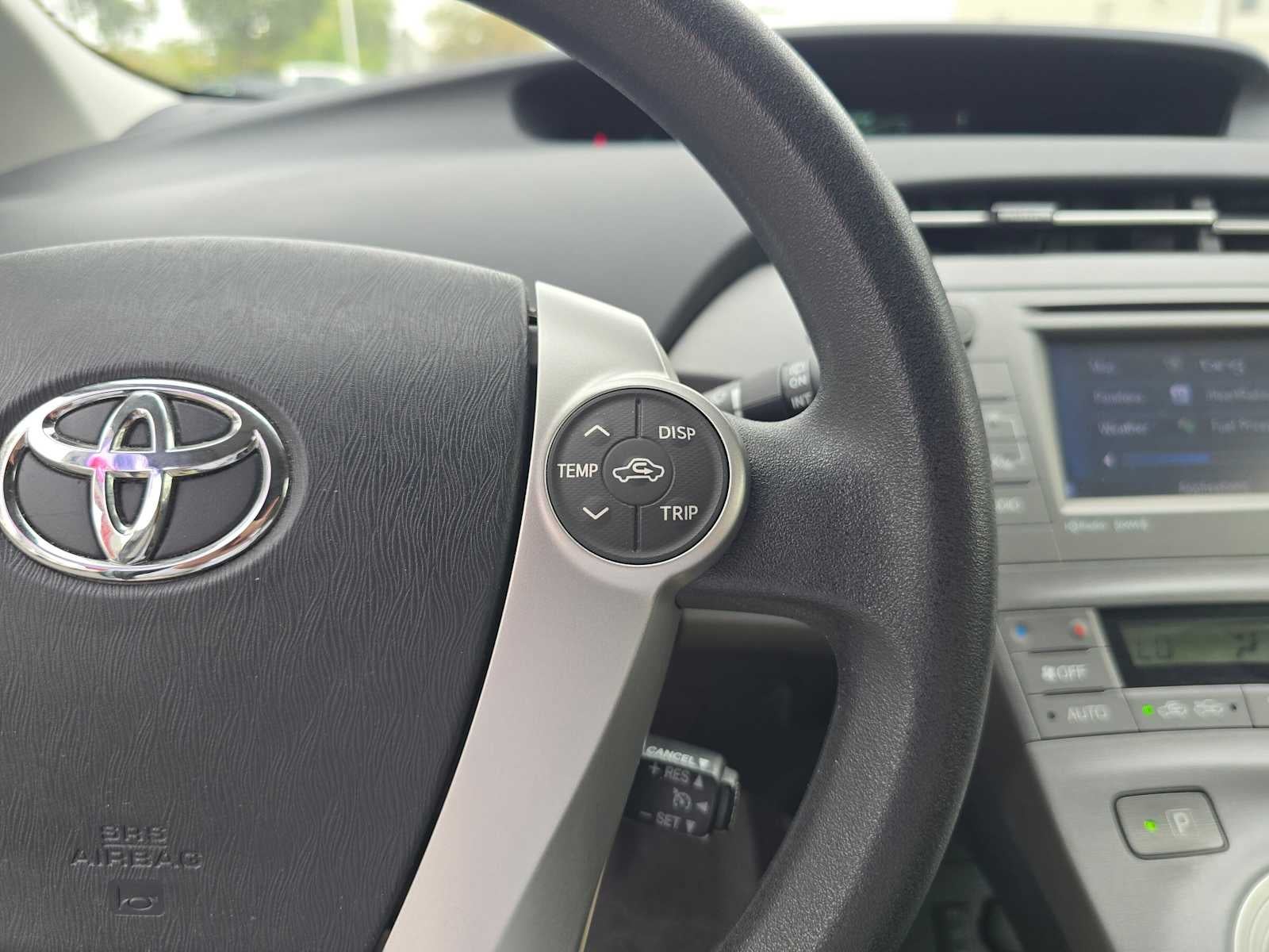 2014 Toyota Prius Plug-In Base