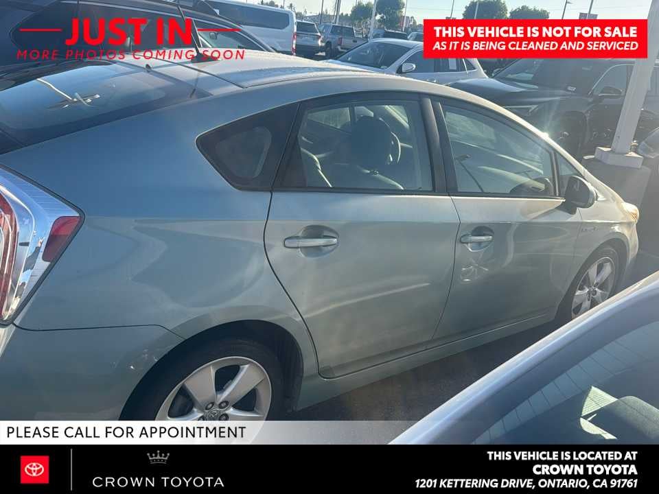 2014 Toyota Prius Five