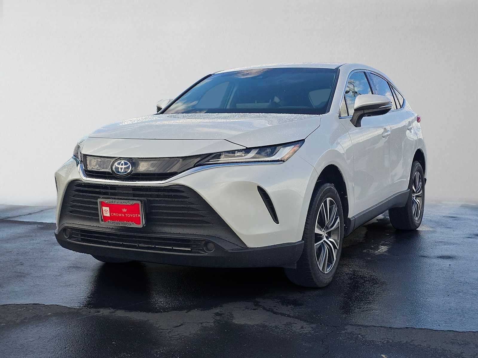 2024 Toyota Venza LE