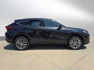 2024 Toyota Venza XLE