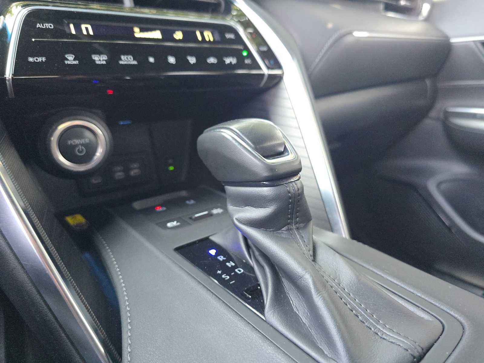 2024 Toyota Venza XLE