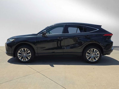 2024 Toyota Venza XLE