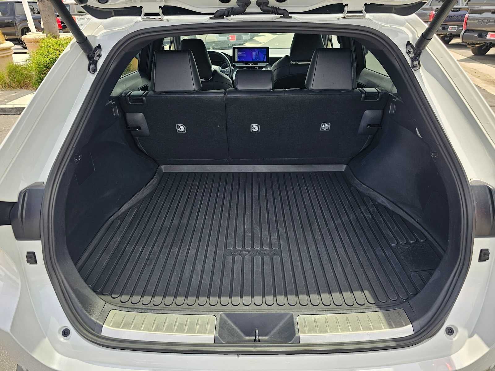 2024 Toyota Venza Nightshade