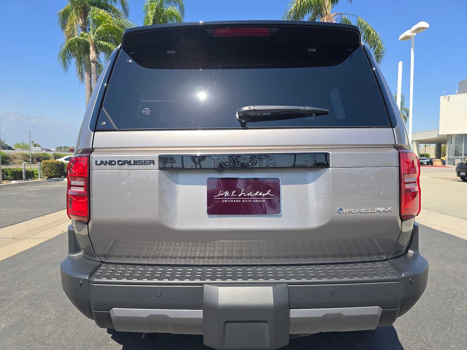 2025 Toyota Land Cruiser Base