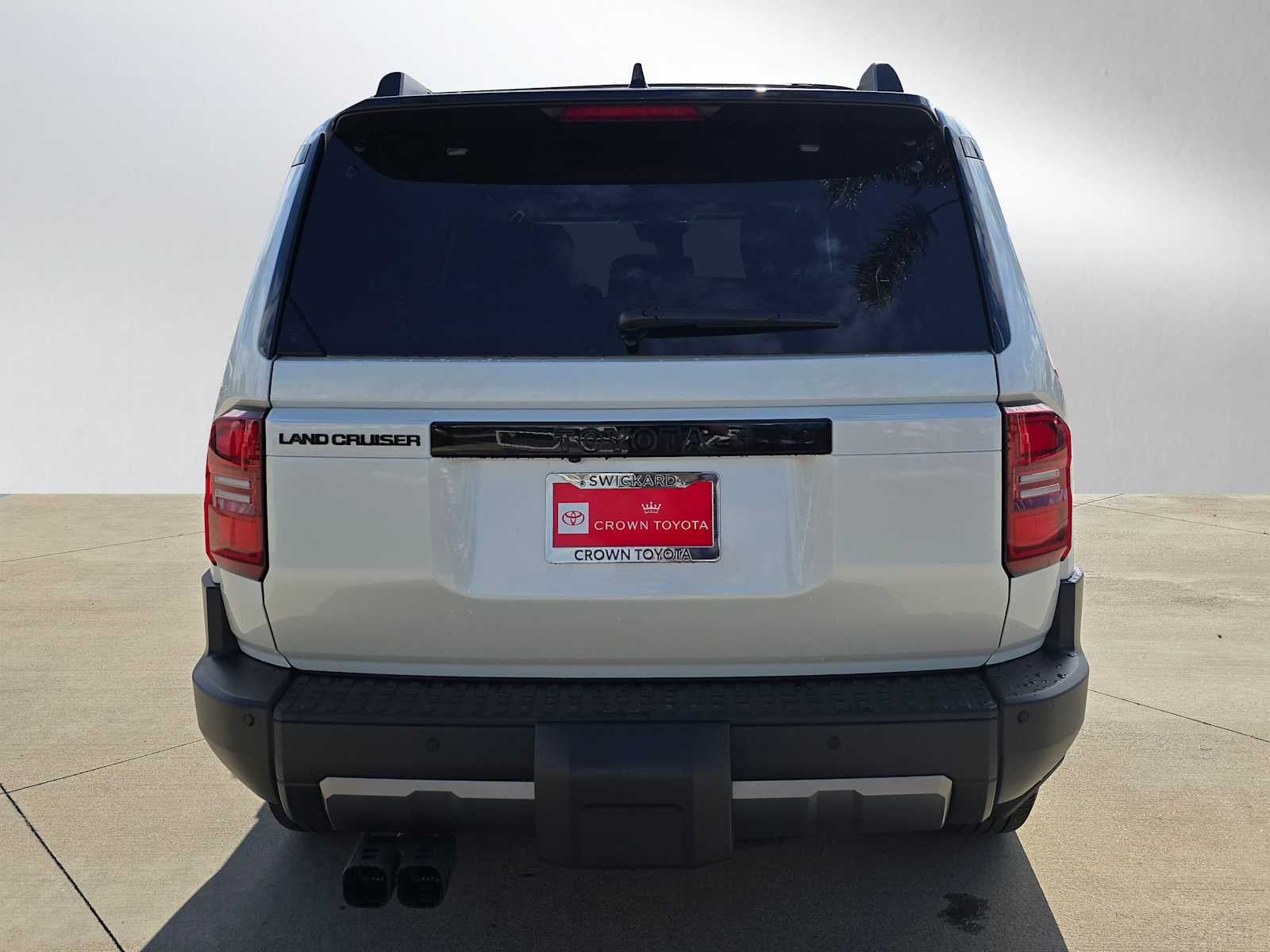 2025 Toyota Land Cruiser Base