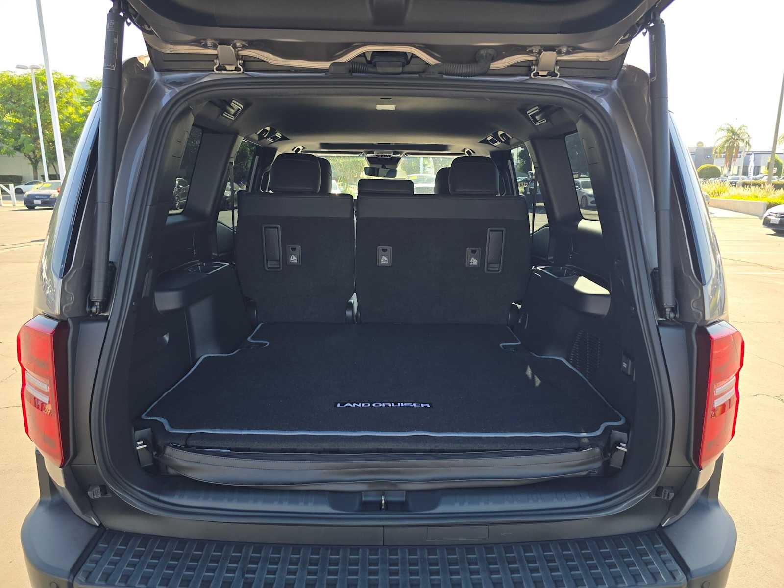 2024 Toyota Land Cruiser Base