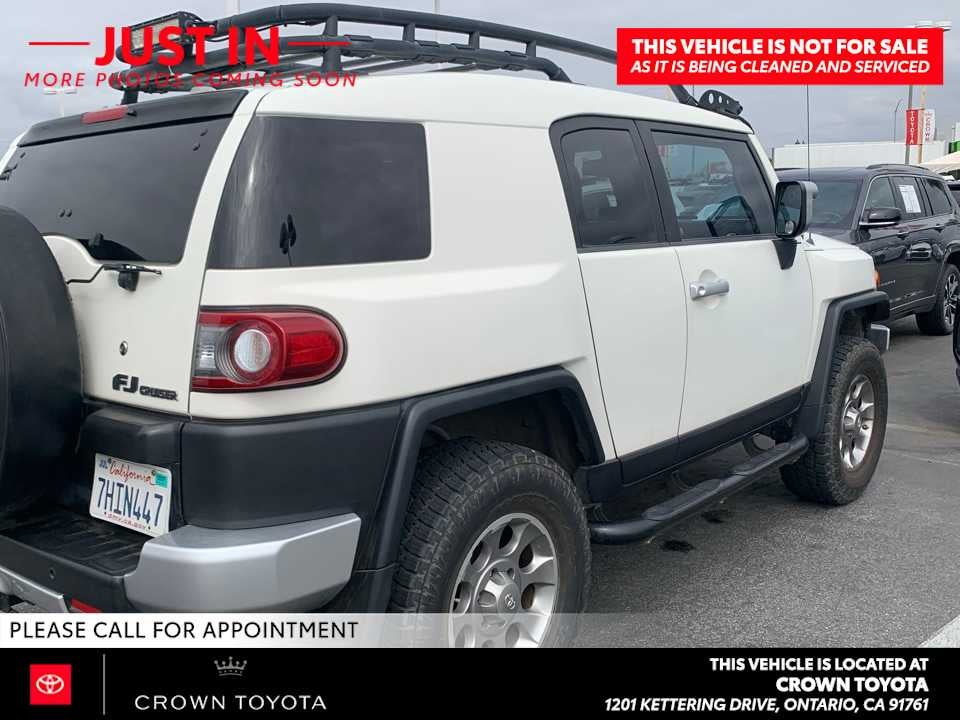 2012 Toyota FJ Cruiser Base