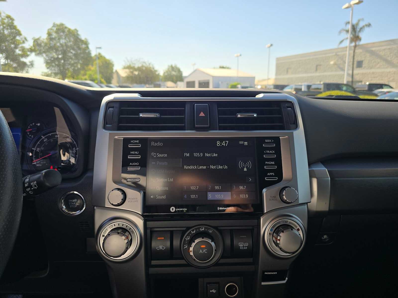 2023 Toyota 4Runner SR5