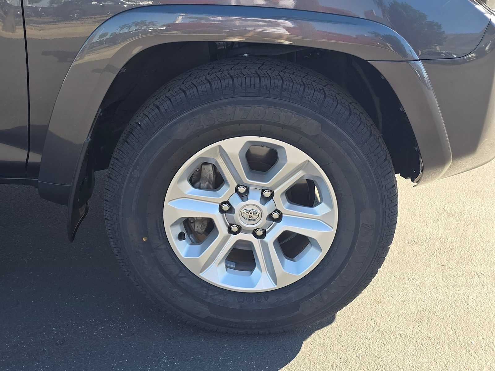 2023 Toyota 4Runner SR5