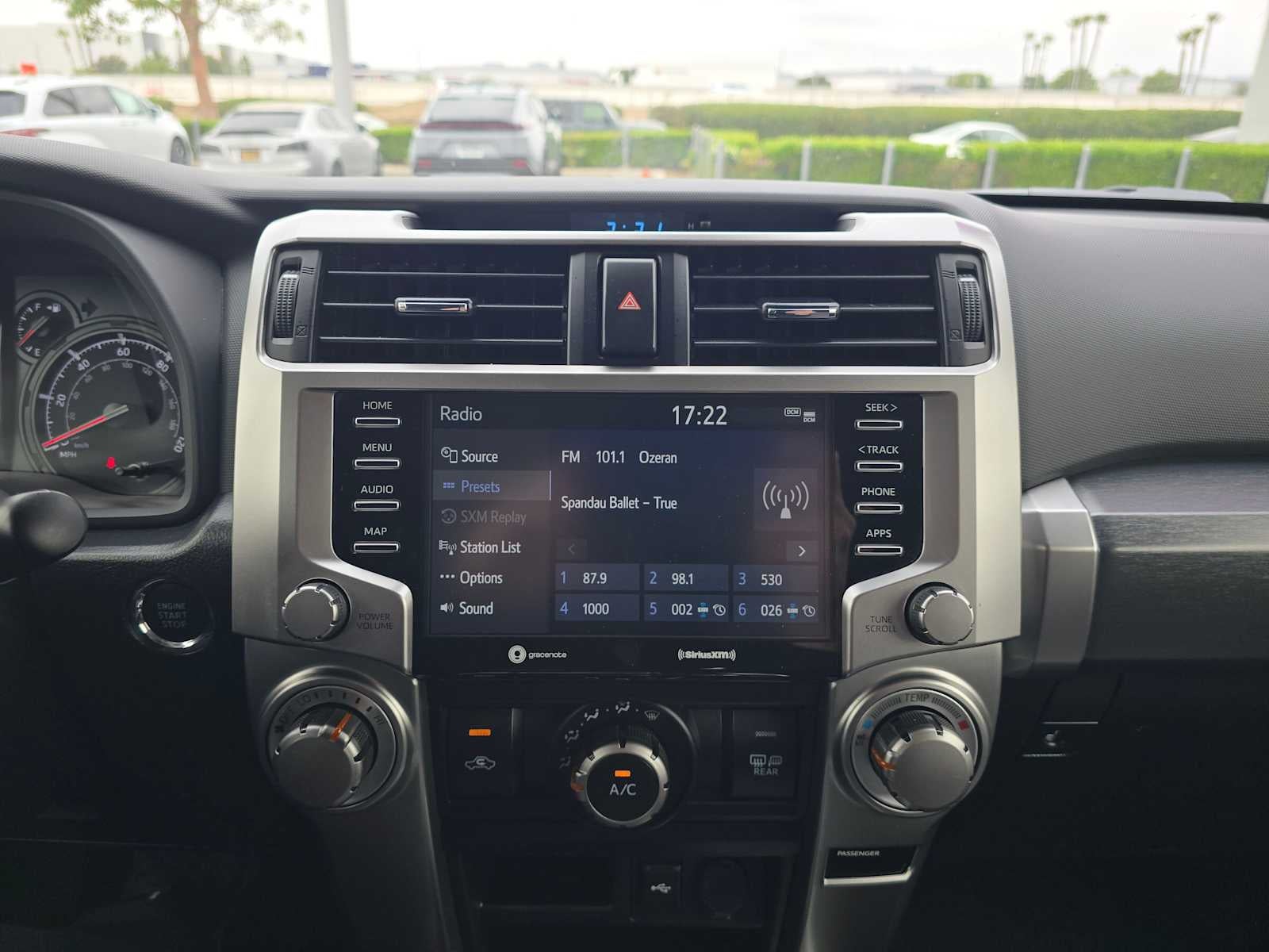 2024 Toyota 4Runner SR5 - Photo 25
