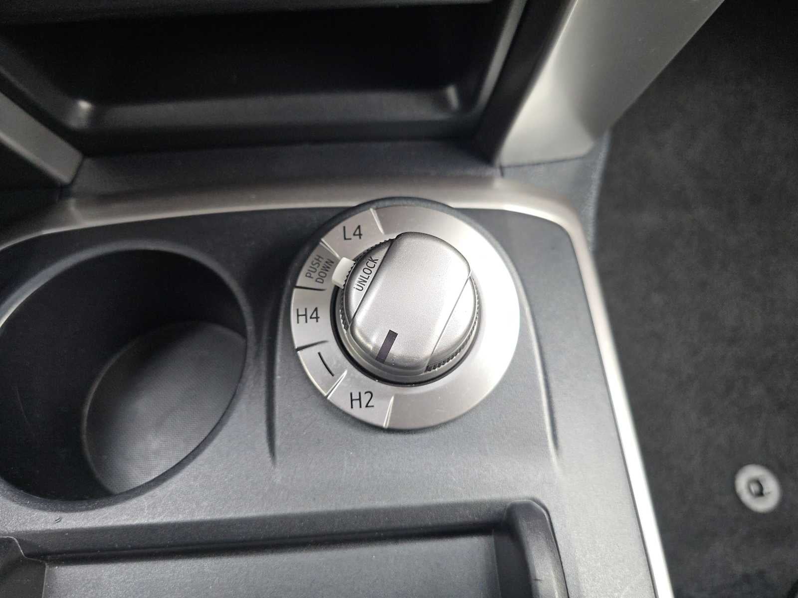 2024 Toyota 4Runner SR5 - Photo 30
