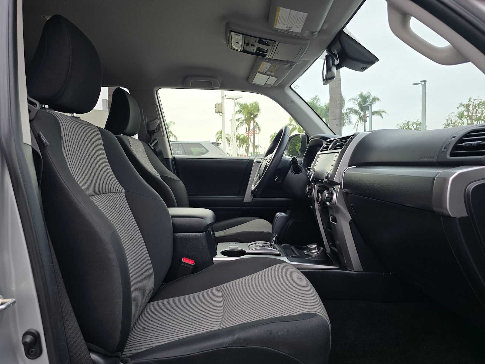 2024 Toyota 4Runner SR5 - Photo 9