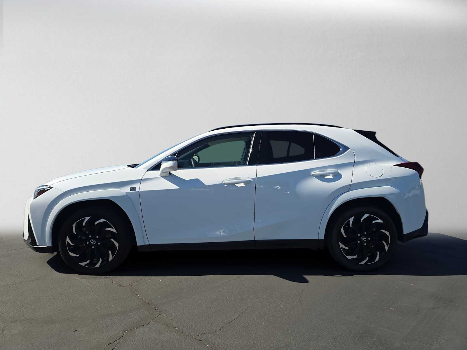 2024 Lexus UX 250h F SPORT Design
