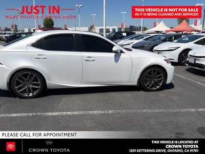2016 Lexus IS 200t 