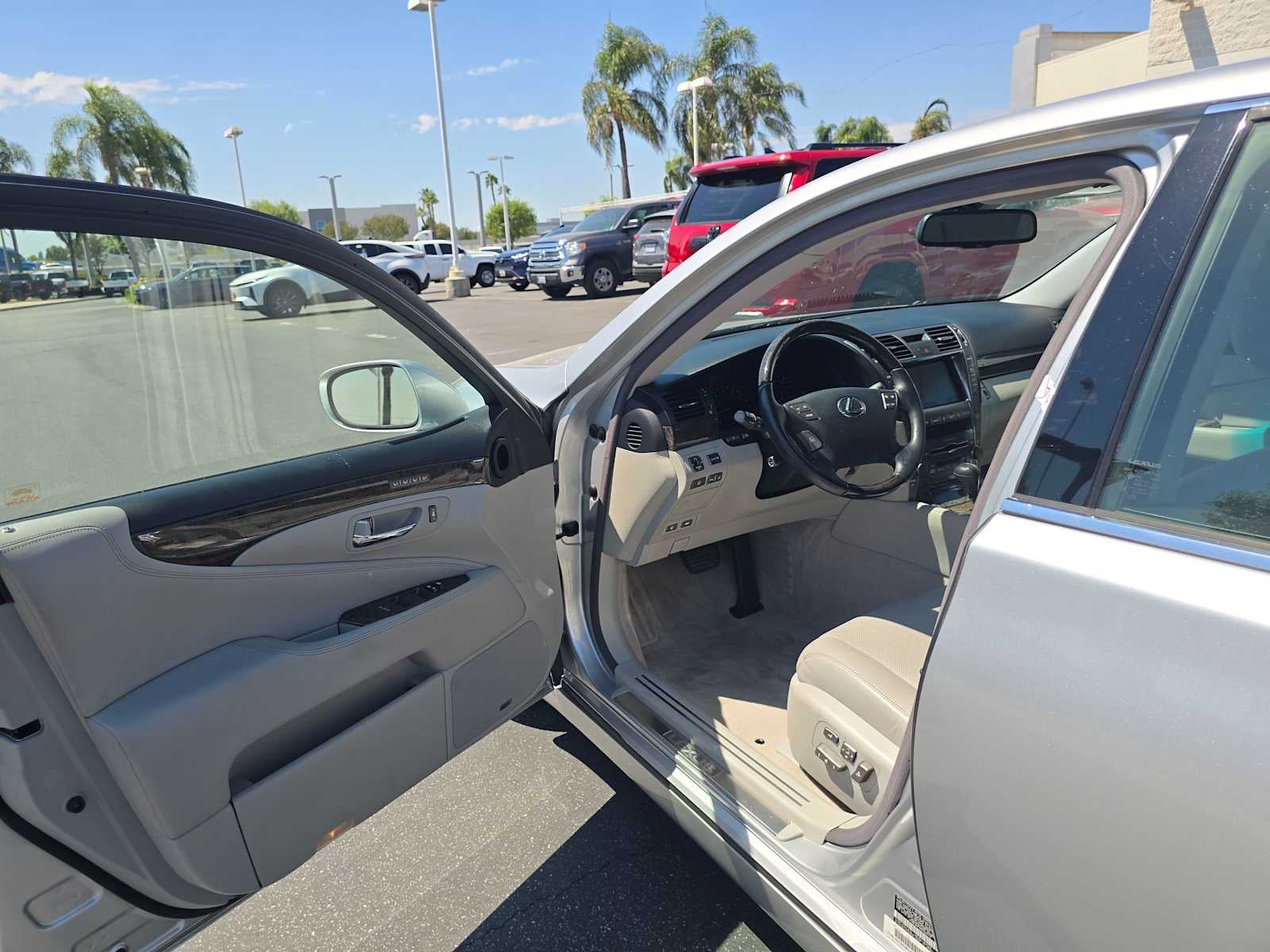 2008 Lexus LS 460 