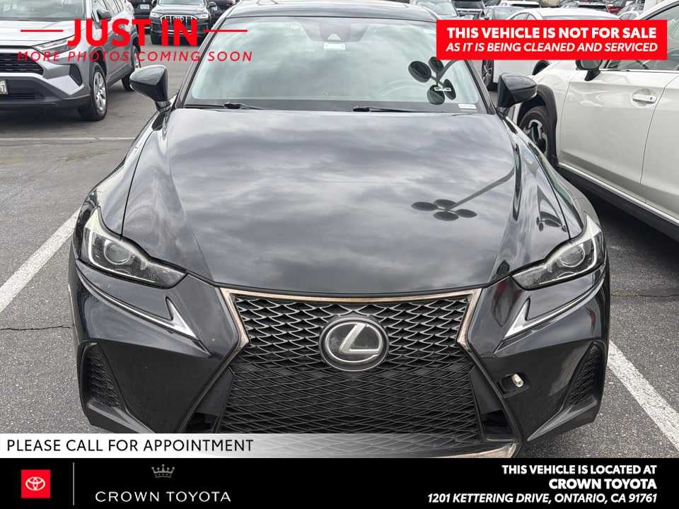 2017 Lexus IS 300 
