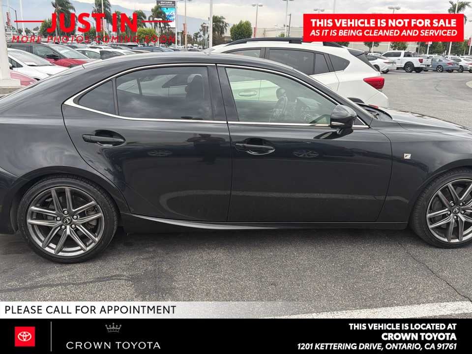 2017 Lexus IS 300 