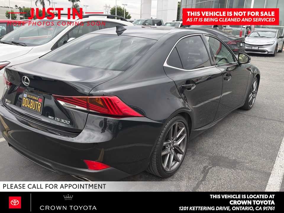 2017 Lexus IS 300 