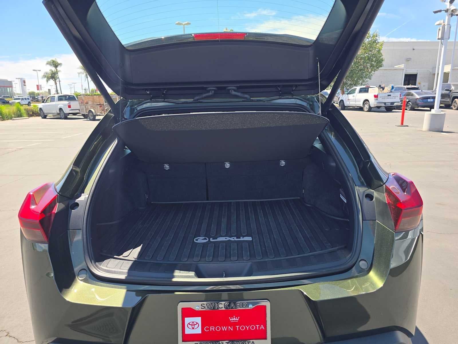 2025 Lexus UX 