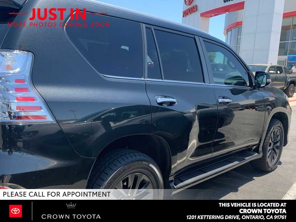 2023 Lexus GX 460 Premium
