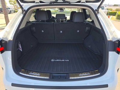 2026 Lexus NX 450h+ Luxury