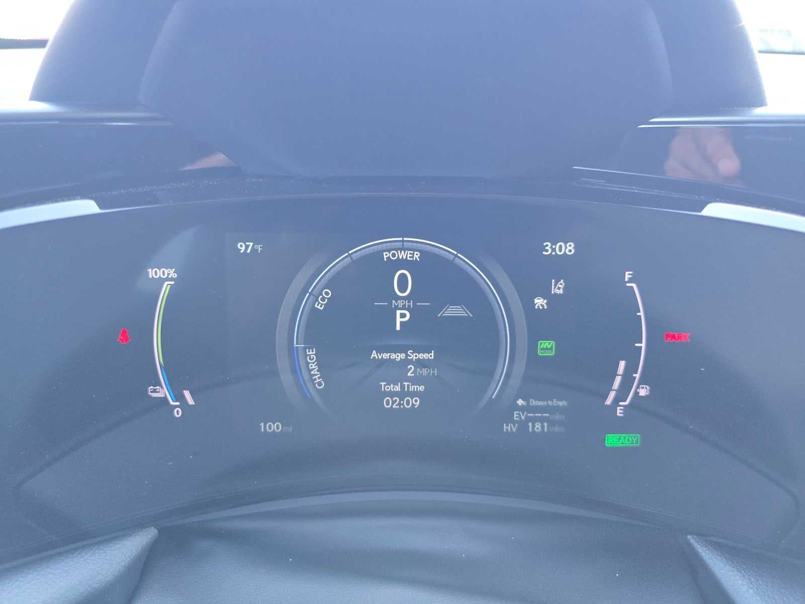 2026 Lexus NX PHEV 450h+ - Photo 24