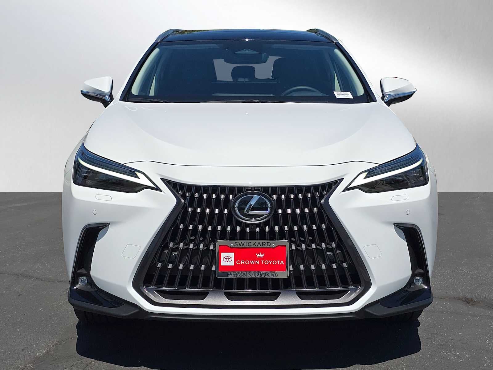 2026 Lexus NX 450h+ Luxury