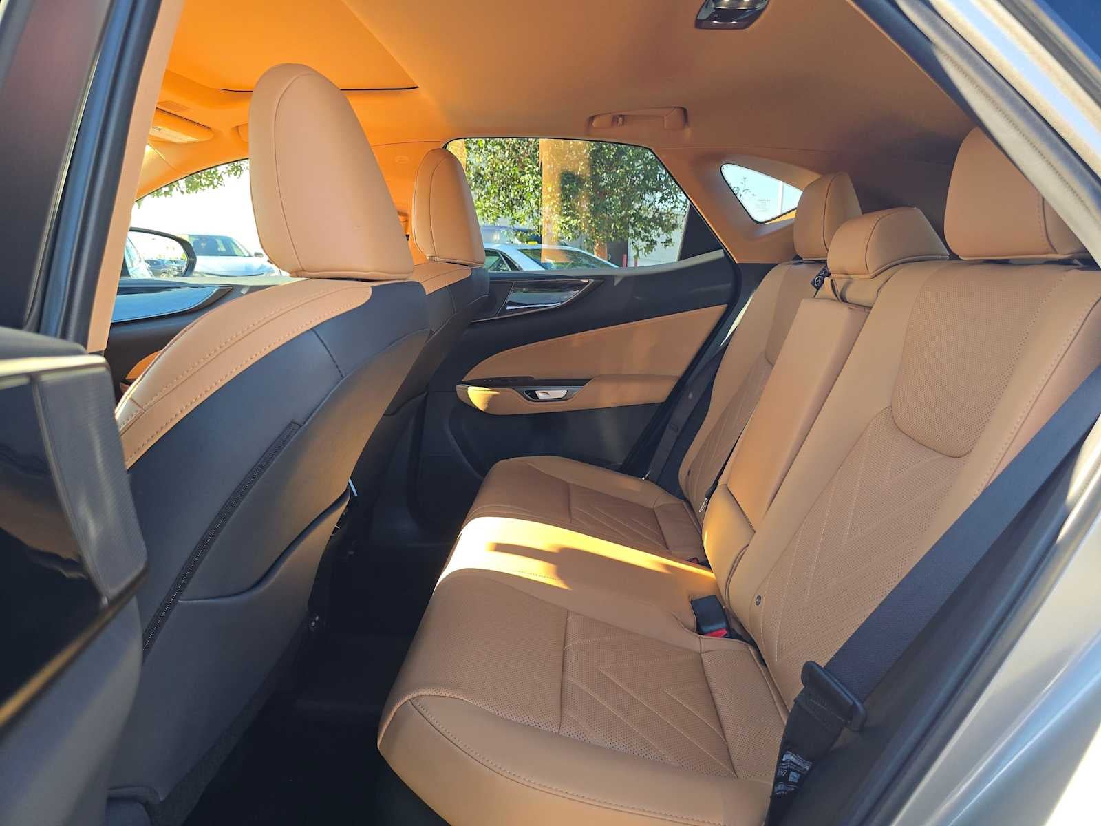 2026 Lexus NX 450h+ Premium