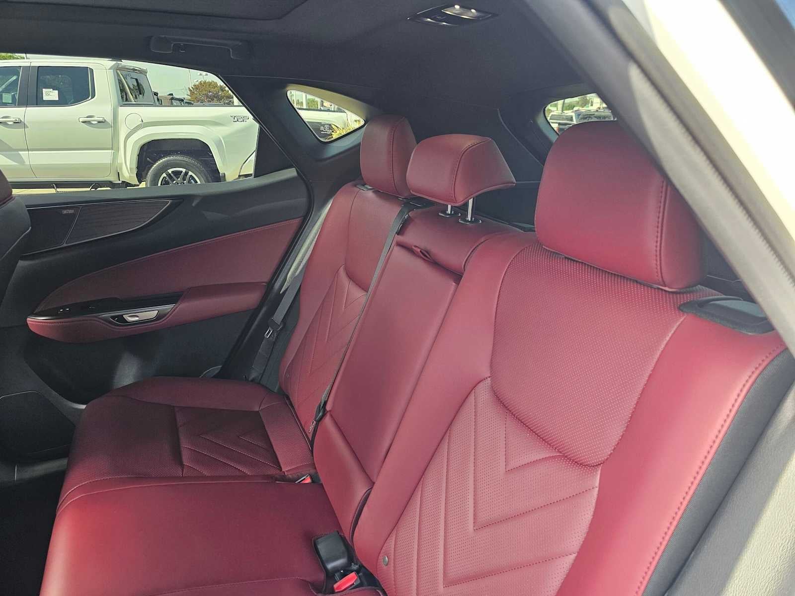 2026 Lexus NX 450h+ Luxury