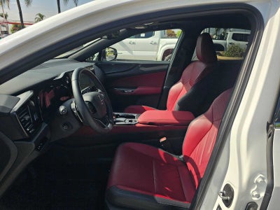 2026 Lexus NX 450h+ Luxury