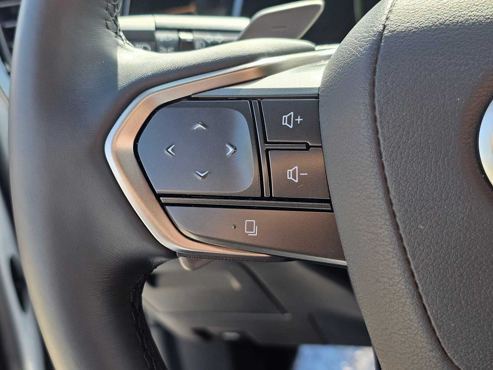2026 Lexus NX 450h+ Luxury