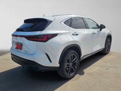 2026 Lexus NX 450h+ Luxury